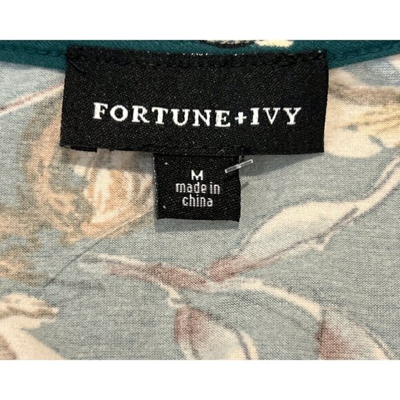 Fortune & Ivy Women's Floral Wrap Dress Size Green Black Size M NWOT - Picture 8 of 9